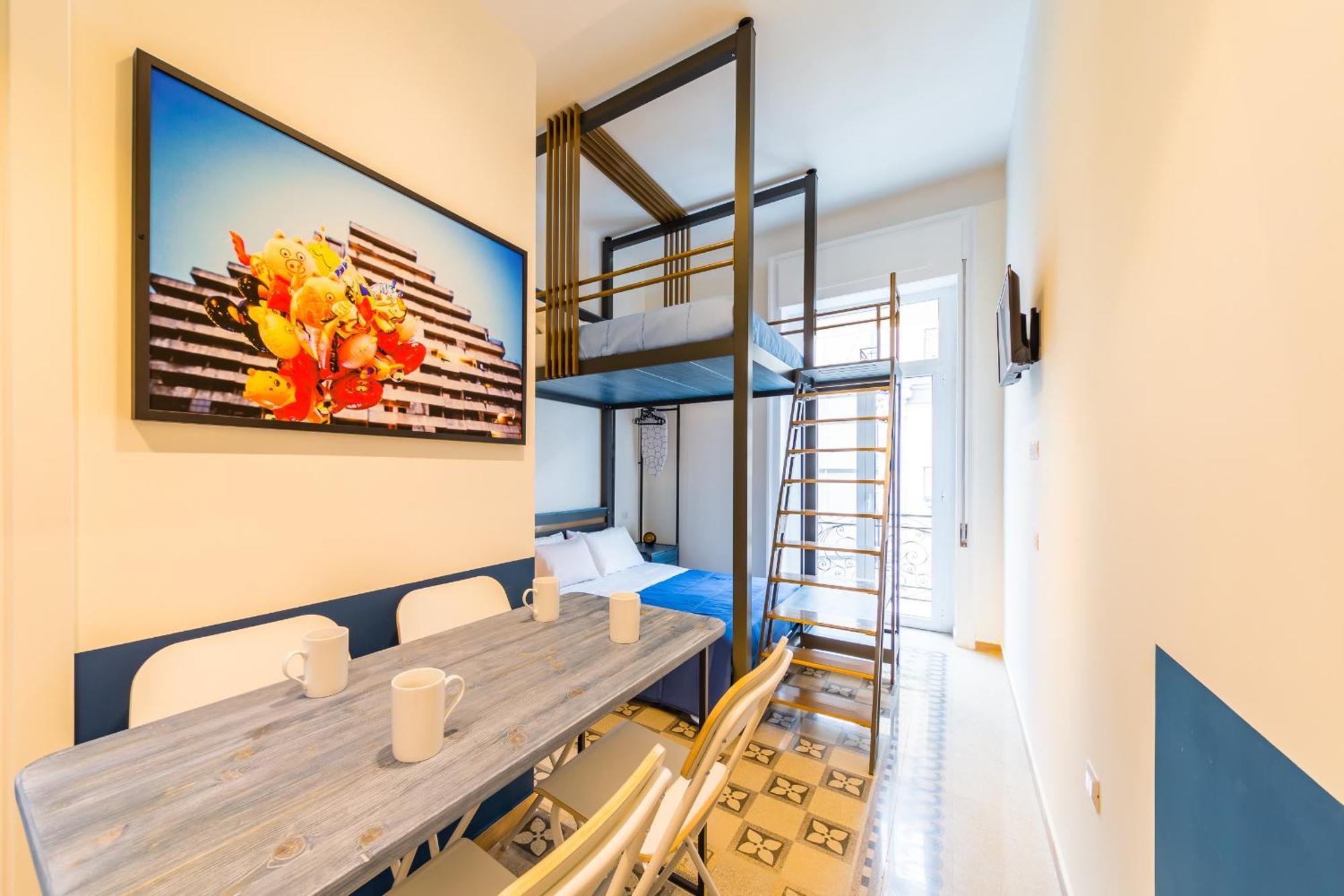 Central Station Apartments & Suites Napels Buitenkant foto
